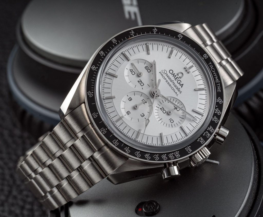 Introducing UK Luxury Omega Speedmaster 310.60.42.50.02.001 Copy Watch ...